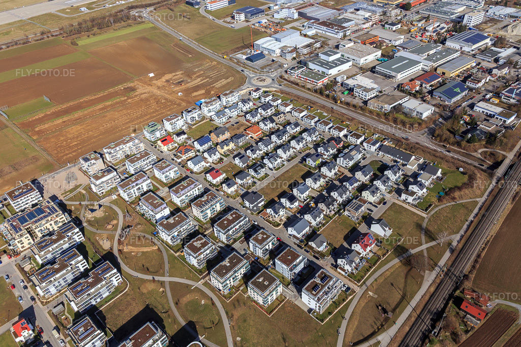 Luftbild: Stadtteilpark Schnallenäcker an der Siedlung Anna-Thezrer-Straße in Renningen im Bundesland Baden-Württemberg in Deutschland. Foto: IMG_124922.jpg vom 20.02.2021 durch Werner Riehm/FLY-FOTO.de