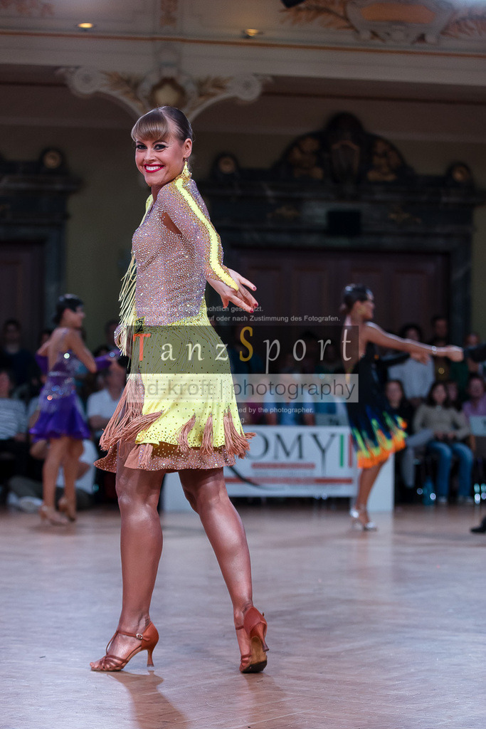 20240706_WDSF_WO_Latin_9152 | Tanzsportbilder, Standardtanz, Lateintanz, WDSF, DTV, LTVB, dancecomp, goc, hessen tanzt, blaues band der spree, walzer, tango, wiener walzer, slowfox, quickstepp, samba, rumba, cha-cha-cha, paso doble. jive, hd-kroft photography, turniertanzsport