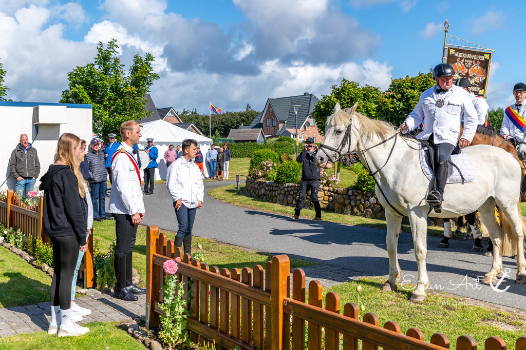 20240707-EAF_8352 | Eilun-Art-Fotografie Levke Martens, ihre Fotografin für Immobilien- und Landschaftsfotografie auf Föhr, Föhrer Motive als Poster, Leinwand, hinter Acrylglas oder stelle dir deinen eigenen Monatskalender zusammen, mit nur einem Klick