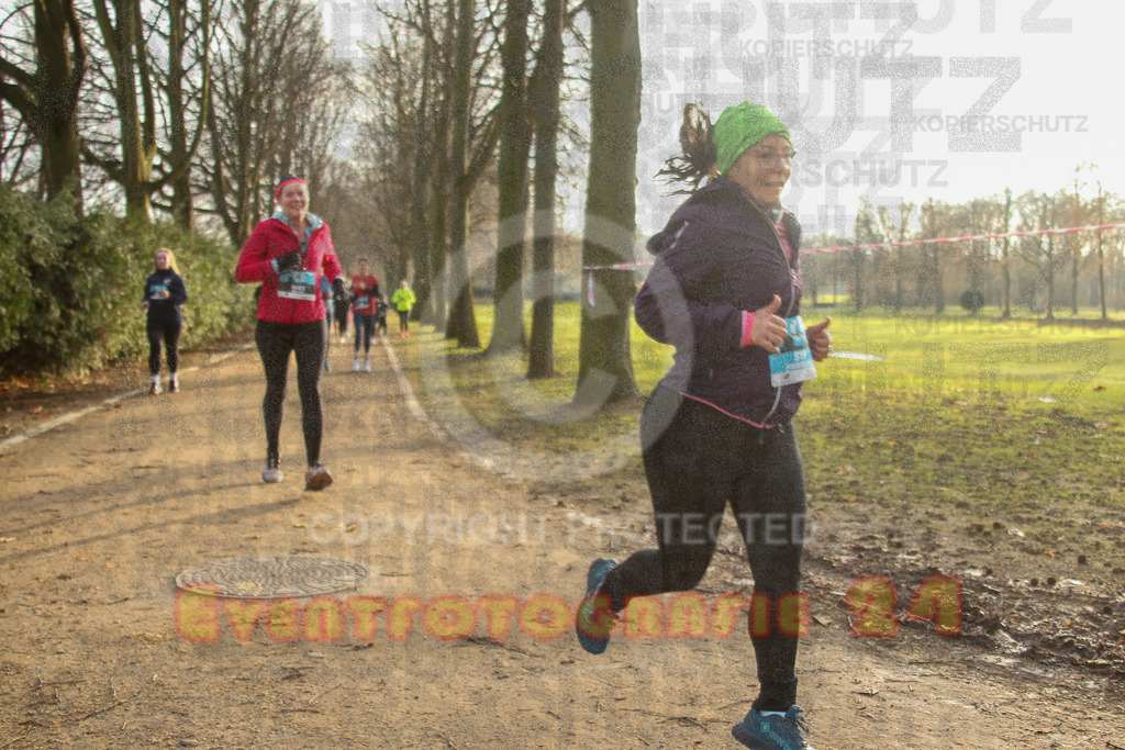 241231_1023_EV4_4138 | Sportfotografie im Rhein-Sieg Kreis, Köln, Bonn, NRW, Rheinland Pfalz, Hessen, etc. Unser Tätigkeitsfeld umfasst den Laufsport vom Volkslauf über den Marathon, Duathlon, Triathon bis zum Ultralauf wie Kölnpfad Ultra oder Schindertrail.