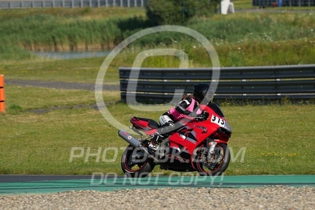 2024_07_09_PBK_61233 | Sportfotografie; SlowMotion; Video; Rennstrecke; Hafeneger; Speer; Racing; RSE; BMW; CBO; Trackday; Motorsportarena; Hockenheimring; Brno; Most; Barcelona; Valencia