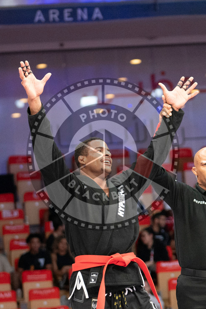 20231109PBB6830 | Fighters compete during the AJP World Professional Championship in the Mubadala Arena in Abu Dhabi, Arab United Emirates, on November 9, 2023.