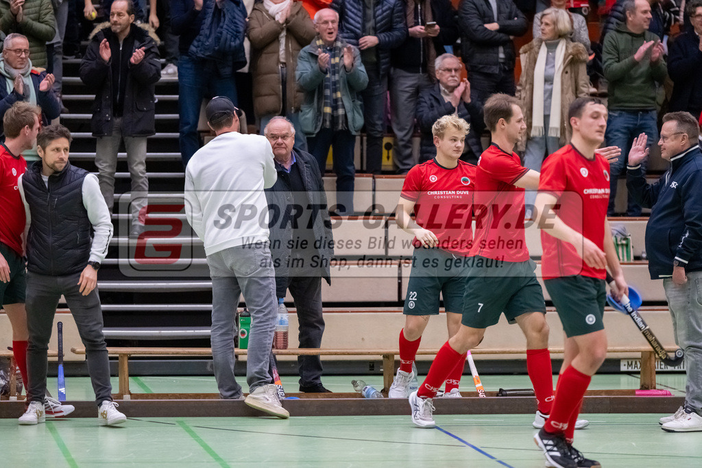 HK_20250110_101338 | 1. Bundesliga Halle Herren Crefelder HTC - Uhlenhorst Mülheim am 10.1.2025 Glockenspitz Halle Krefeld, Krefeld ,