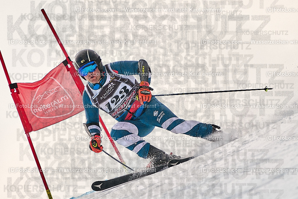 _ALP2556_MASTERS-WM_Reiteralm_A-GS_Vasko Petr | FISWORLD CHAMPIONSHIPSMASTERS ALPINE SKIING, 23. – 28. MÄRZ 2026 - REITERALM | STMK | AUT.   Veranstaltet vom Masters-Referat des Deutschen Skiverbandes (DSV). Durchführende Organisation: WSV Pichl-Reiteralm, unterstütutzt von den Bergbahnen REITERALM bei Schladming und SKI AUSTRIA.                            Disziplinen:  Super-G, GiantSlalom, Slalom.                                                 Kategorien:  A (Herrn 30-59 Jahre), B (Herrn ab 60 Jahre), C (Damen 30-59 Jahre), D (Damen ab 60 Jahre).                Rennstrecken:   Gasselhöhe und Muldenliftpiste auf der Reiteralm.
