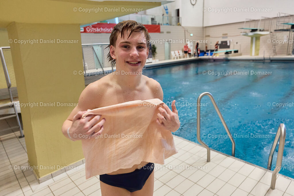 International Youth Diving Meet 2026 | Day 4 of 5 | International Youth Diving Meet 2026| Day 4 of 5 | 25.04.2026 | Youth diving competition featuring 1m and 3m springboard and platform at the Schwimmsportkomplex Freiberger Platz in Dresden.@ Domazer Photography - Realisiert mit Pictrs.com