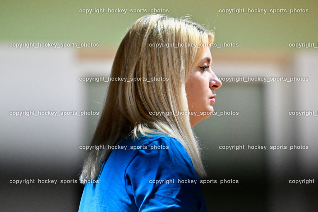 SCO Ossiachersee Bodensdorf vs. SU Spk. Kufstein | Anna Rasse Referee, SCO Ossiachersee Bodensdorf vs. SU Spk. Kufstein, SCO Ossiachersee Bodensdorf vs. SU Spk. Kufstein am 04.10.2024 in Bodensdorf (SCO Halle Bodensdorf), Austria, (Photo by Bernd Stefan)