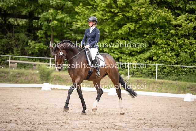 Bad_Meinberg_03072 | saradresslerfotografie - Realisiert mit Pictrs.com