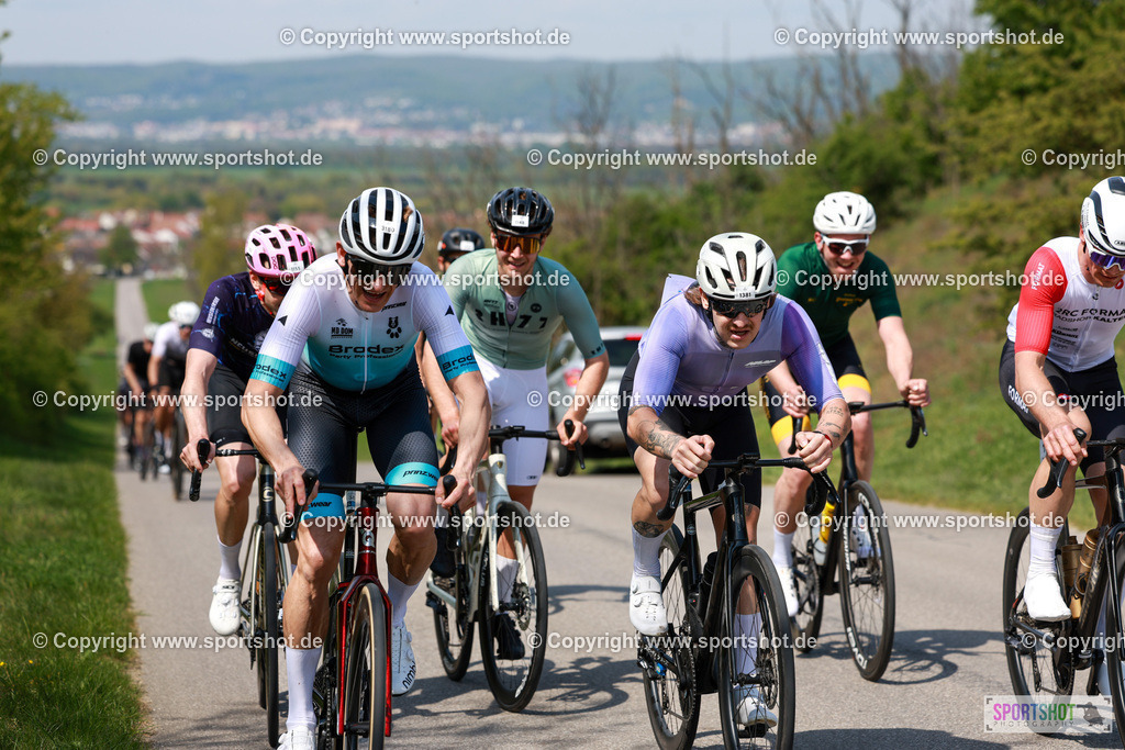 216_AR6_9452 | Neusiedlersee Radmarathon 2026@sportshot_your_pictrs #yourpictures#roadtowm2029 #nrm #neusiedlerseeradmarathon #neusiedlersee #neusiedlerseetourismus #burgenland #mörbisch #nrm26 #burgenlandtourismus #voglundco #poweredbyburgenlandtourismus #radsport #rad #marathon #ucigranfondo #visitburgenland #ucigranfondoworldseries