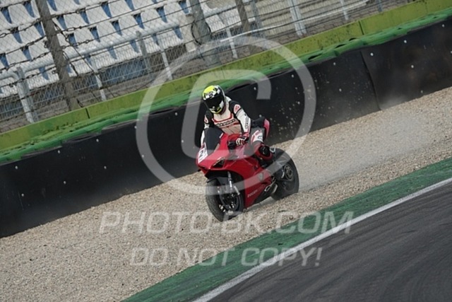 2024_08_30_PBK_92827 | Sportfotografie; SlowMotion; Video; Rennstrecke; Hafeneger; Speer; Racing; RSE; BMW; CBO; Trackday; Motorsportarena; Hockenheimring; Brno; Most; Barcelona; Valencia