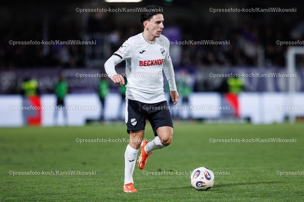 xKWIx30112501074 | 30.11.2025, xkwix, Fußball, 3. Liga, SSC Verl - VfL Osnabrück, Sportclub Arena: Timur Gayret (SC Verl #30)Photo:xKamilxWilkowskixPressefotoKochx