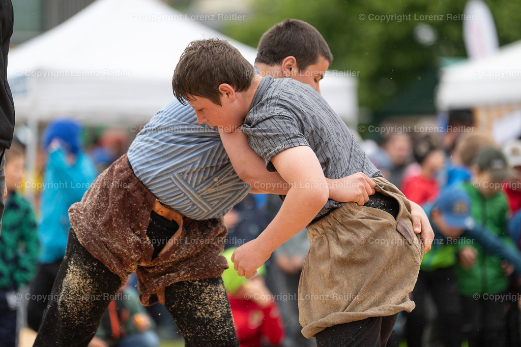 Schwingen -  Herisauer Buebeschwinget 2024 | Herisau, 1.6.24, Schwingen - Herisauer Buebeschwinget.