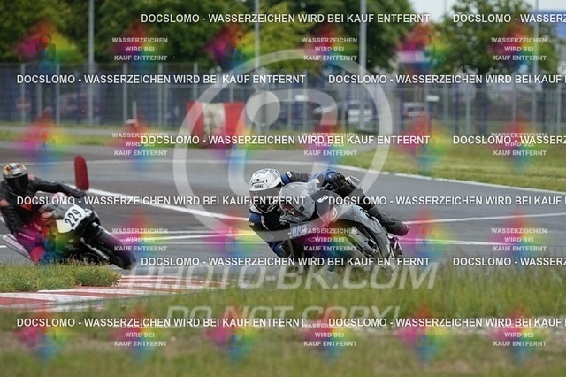 2025_05_29_PBK_16565 | Sportfotografie; SlowMotion; Video; Rennstrecke; Hafeneger; RSE; Speer; Trackday; Motorsportarena; Hockenheimring; Brno; Most; Barcelona; Valencia, Benny; Kaetzmer;