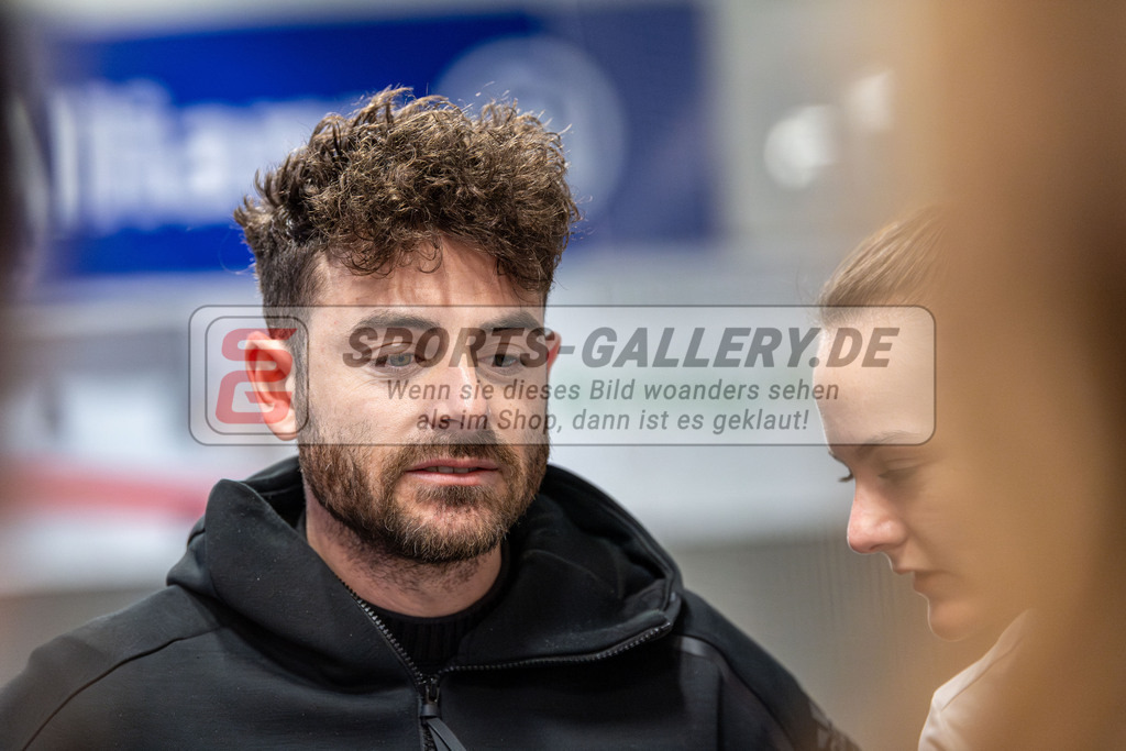 SM_2025-01-18_wD5_-11 | 1.Bundesliga Hallenhockey  VF (W) DCadA - MSC / 7:4 (2:2)