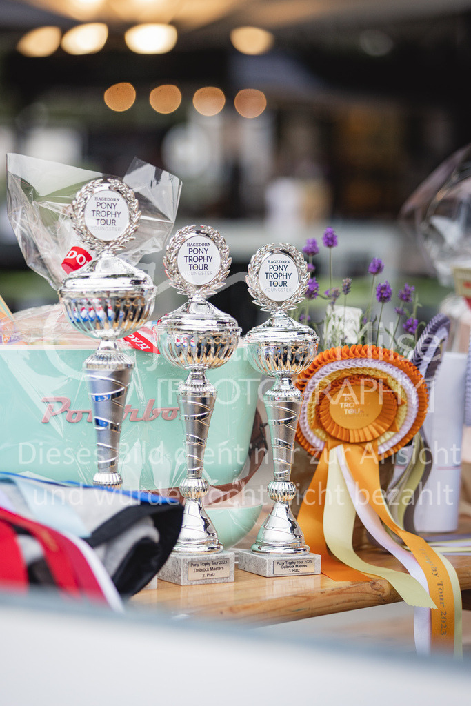230824_Delbrueck_PonyTrophy-209 | Deine schönsten Turniermomente als professionelle Fotos! Entdecke hochwertige Pferdesport-Fotografie im Online-Shop. Jetzt Fotos finden & bestellen!