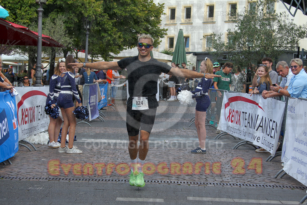 250824_1520_EV4_2825 | Sportfotografie im Rhein-Sieg Kreis, Köln, Bonn, NRW, Rheinland Pfalz, Hessen, etc. Unser Tätigkeitsfeld umfasst den Laufsport vom Volkslauf über den Marathon, Duathlon, Triathon bis zum Ultralauf wie Kölnpfad Ultra oder Schindertrail.