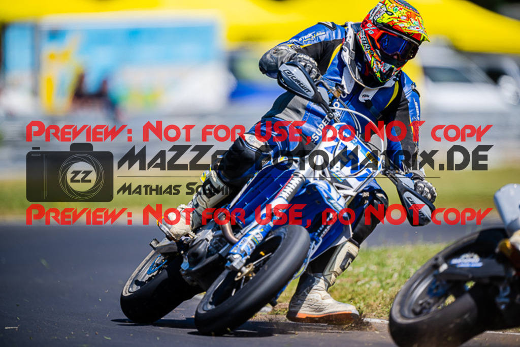 MaZZes_FotoMatrix_220703_4146 | S3