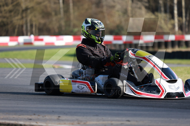 0DKP1868 | Kliewer Motion & Motorsport - Realisiert mit Pictrs.com