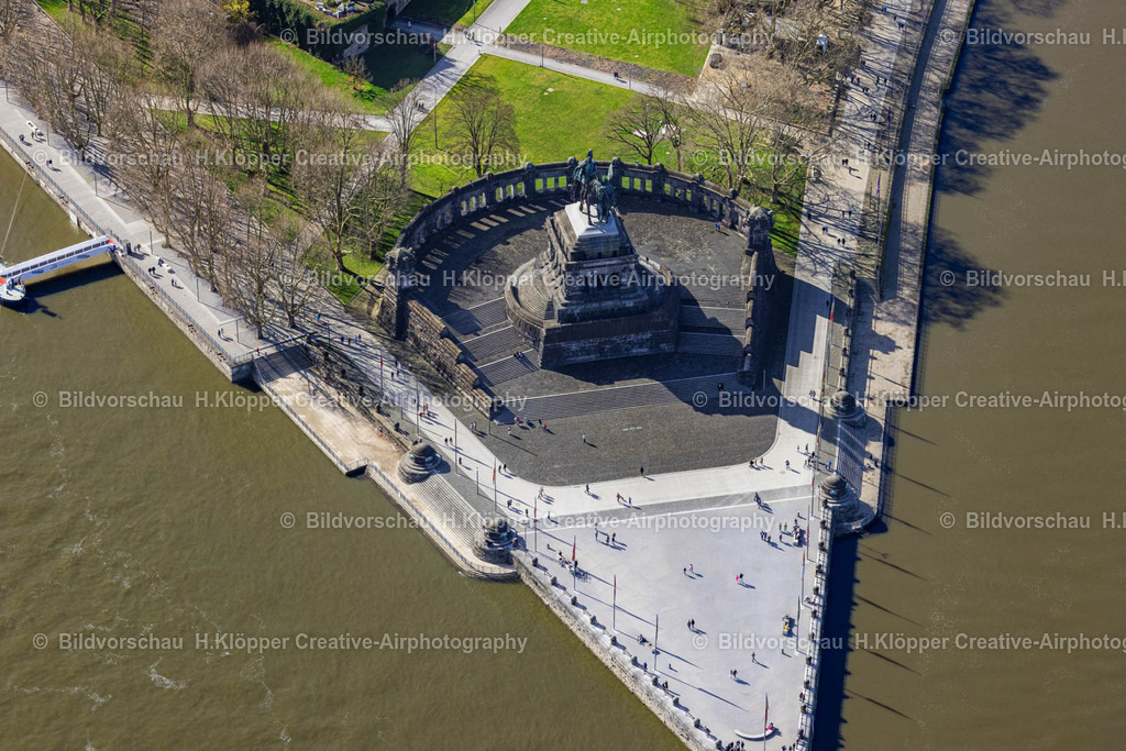 Luftbilder Koblenz-0001 | Luftbildfotografie Kaiser-Wilhelm-I.-Denkmal am Zusammenfluss von Rhein und Mosel genannt Deutsches Eck in Koblenz im Bundesland Rheinland-Pfalz. - Realisiert mit Pictrs.com