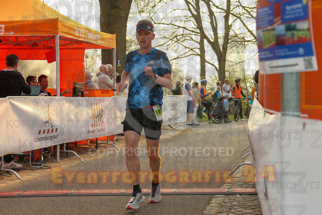 250328_1755_EX1_6045 | Sportfotografie im Rhein-Sieg Kreis, Köln, Bonn, NRW, Rheinland Pfalz, Hessen, etc. Unser Tätigkeitsfeld umfasst den Laufsport vom Volkslauf über den Marathon, Duathlon, Triathon bis zum Ultralauf wie Kölnpfad Ultra oder Schindertrail.