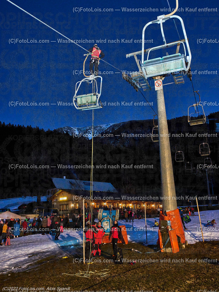 ALP0265_Liftbergeuebung_BRD-Lackenhof | (C)FotoLois.com, Alois Spandl, Liftbergeübung des Bergrettungsdienstes Lackenhof am Ötscherlift im Weitental, Mi 28. Dezember 2022.