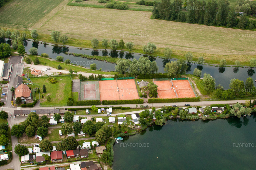Luftbild: Tennis Club de Seltz in Seltz im Bundesland Bas-Rhin in Frankreich. – Foto: IMG_28782.jpg vom 14.06.2010 durch Werner Riehm/FLY-FOTO.de – Auflösung des Originals: 4752 x 3168 px – CLUB.FFT.FR/TCSELTZ/01670102_A/CMS/INDEX_PUBLIC.PHP?US_ACTION=SHOW_NOTE_SITE&LOGIN_OFF=1&UI_ID_SITE=1