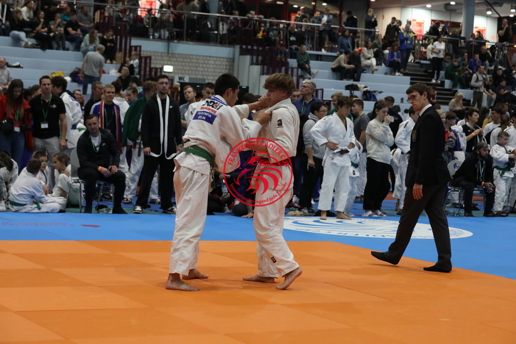 1J7A2395 | Fotos vom Adler Cup - Pictures from Adler Cup

Hier findet Ihr alle Eindrücke und großen Momente der Adler Cup Wochenenden. Here you will find all impressions and great moments of the Adler Cup weekends. - Realisiert mit Pictrs.com