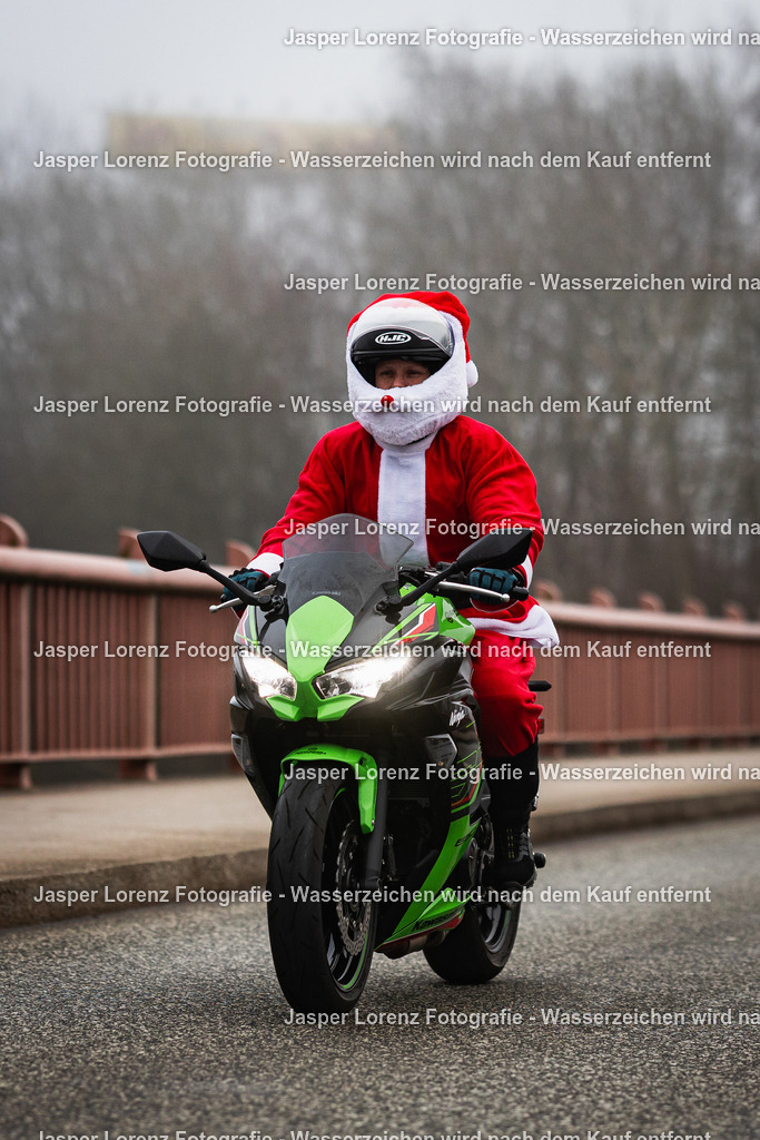 X-Mas Ride I Kiel I 2025 | Jasper Lorenz Fotografie - Realisiert mit Pictrs.com