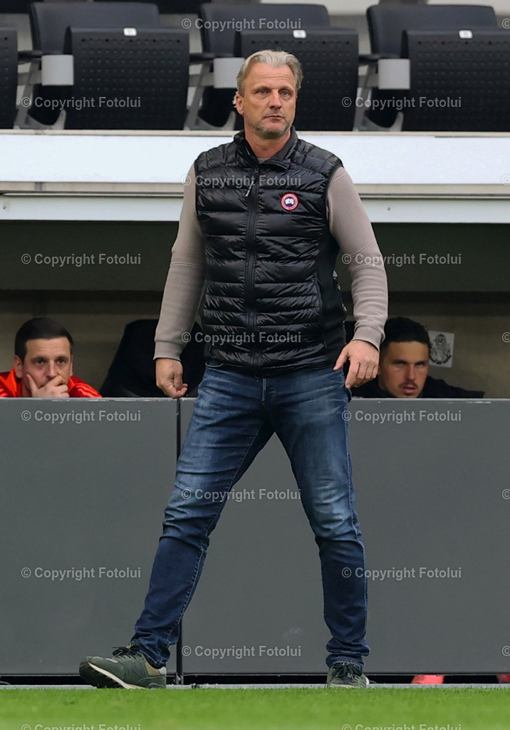 A_LUI_02042025_15 | SPORT FUSS OEFB-CUP HALBFINALE LASK -WAC 02.04.2025 IM BILD:TRAINER MARKUS SCHOPP (LASK) FOTO:FOTOLUI/MW