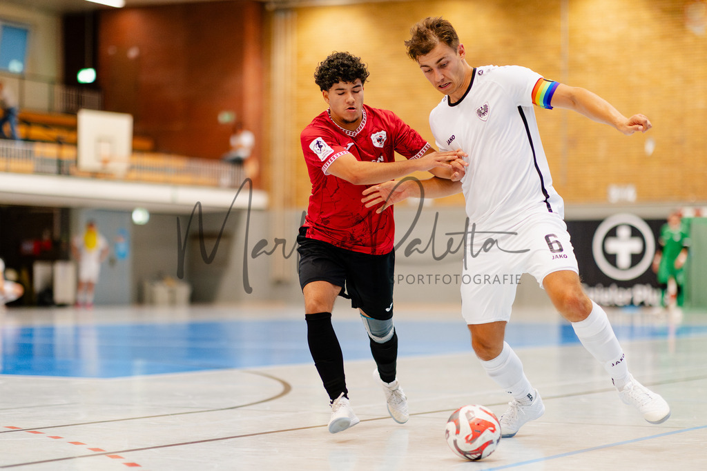 Futsal-Bundesliga, Saison 2025/2026, 2. Spieltag: SC Preußen Münster - FC Liria Futsal Berlin | Futsal-Bundesliga, Saison 2025/2026, 2. Spieltag, SC Preußen Münster empfängt FC Liria Berlin in der Universitäts-Sporthalle in Münster. Foto: sportfotografie.ms | Markus Paletta - Realisiert mit Pictrs.com