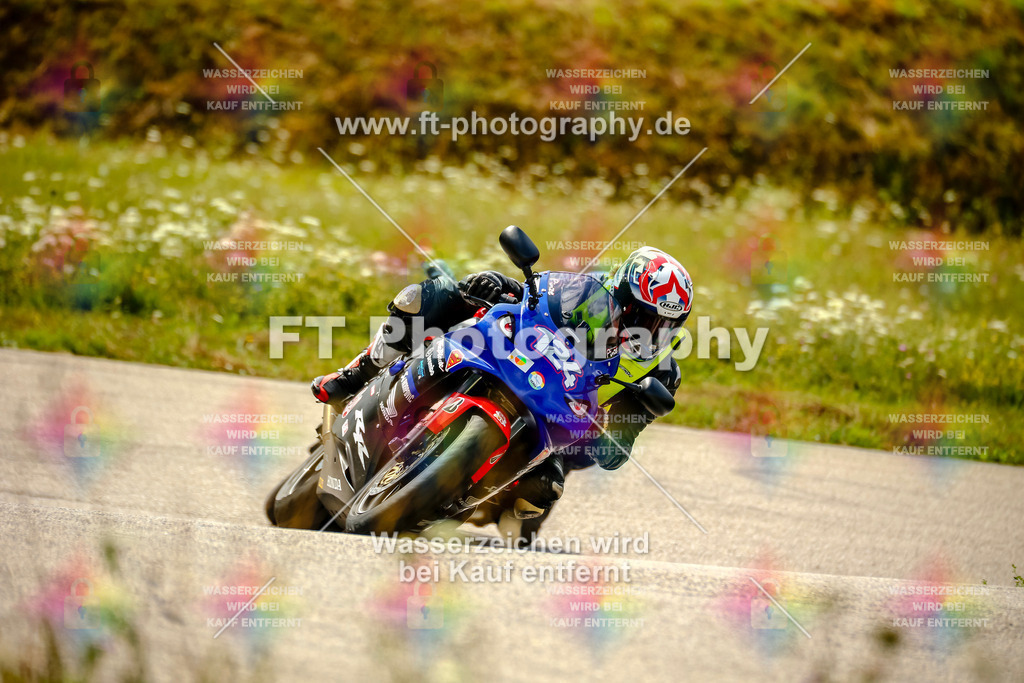 Chambley Juli-2996 | Hier findet Ihr Bilder von Touristenfahrten auf der Nürburgring Nordschleife oder von anderen Veranstaltungen die ich besucht habe. Viel Spass beim Durch Schauen 