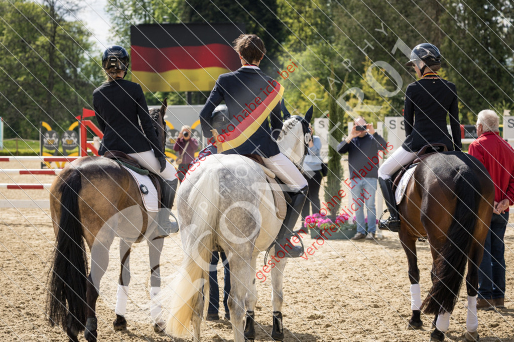CON_0811 | Sport-, Event- und Tierfotos in Profiqualität. Einfach auswählen, bestellen und herunterladen. Dein Moment – perfekt festgehalten.