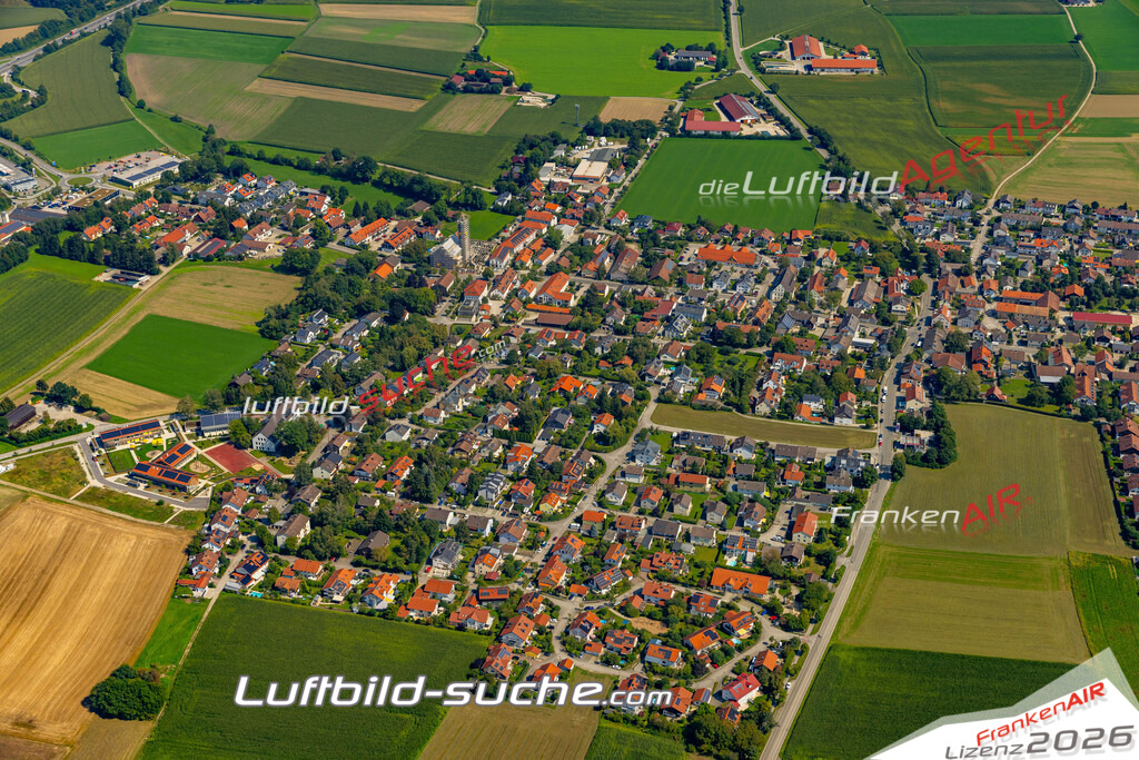 Das Luftbild zeigt :  Anzing - Die Luftaufnahme wurde 2024 vom UL-Flugzeug aus erstellt ( keine Drohne ) - Hochauflösende Luftaufnahme - Für grossformatige Ausdrucke geeignet. Die Geschenkidee !Mit Lizenz und Bildrechte bestellbar