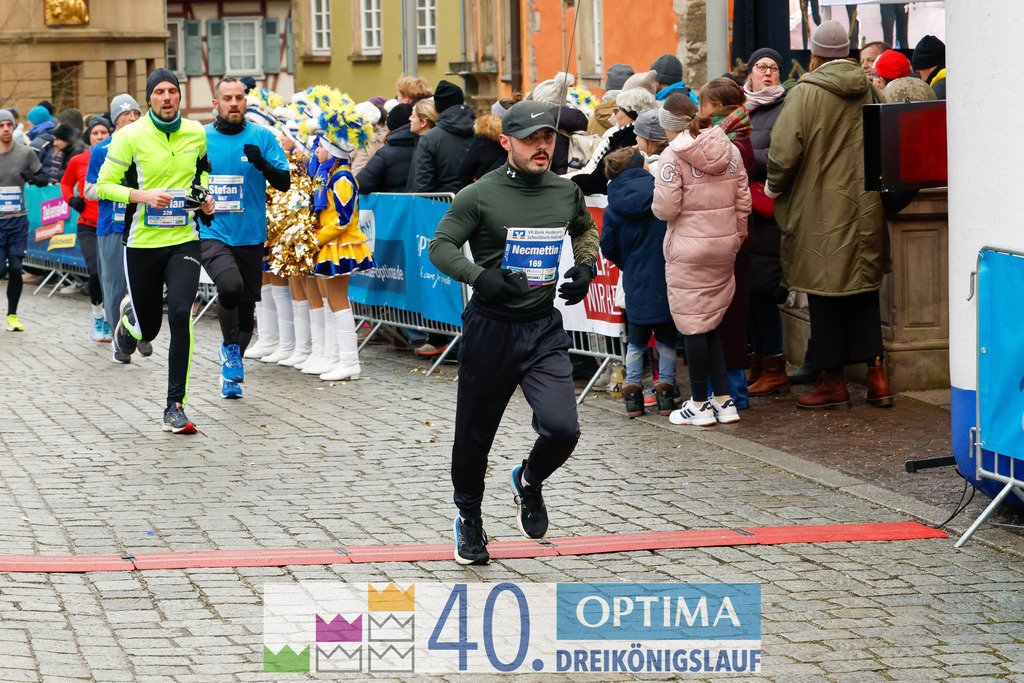 VR Bank Hauptlauf 10km | 40. Optima 3koenigslauf 2026 - Realisiert mit Pictrs.com