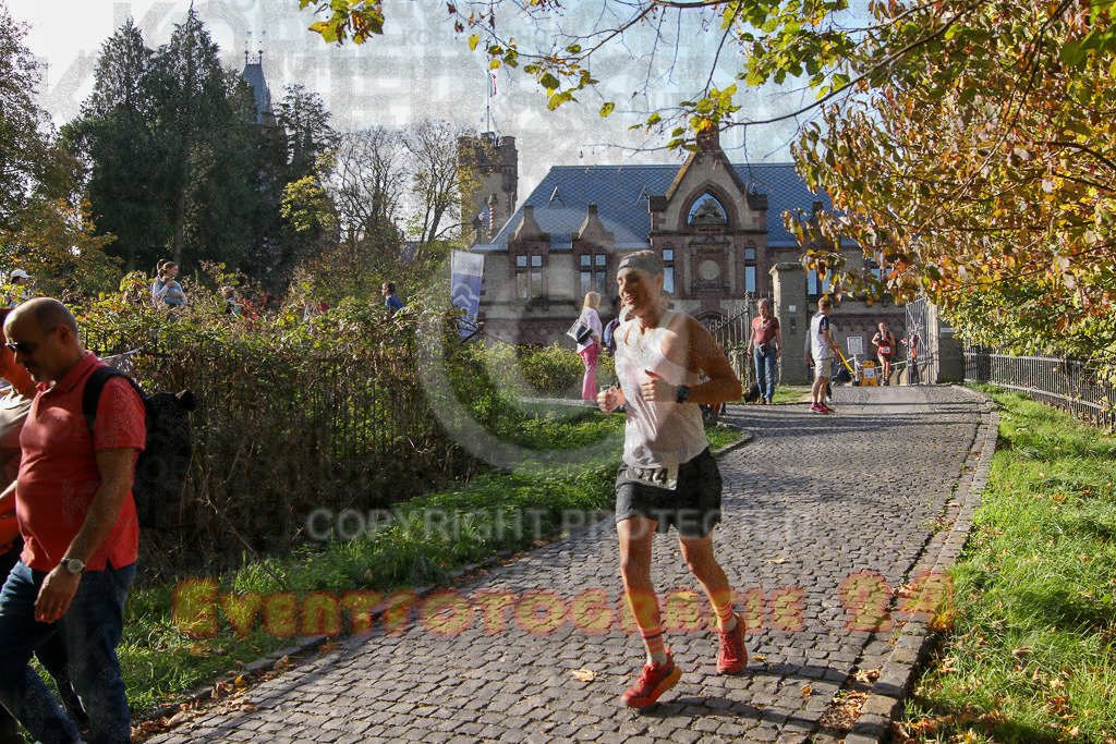 221030_1149_EV8_5263 | Sportfotografie im Rhein-Sieg Kreis, Köln, Bonn, NRW, Rheinland Pfalz, Hessen, etc. Unser Tätigkeitsfeld umfasst den Laufsport vom Volkslauf über den Marathon, Duathlon, Triathon bis zum Ultralauf wie Kölnpfad Ultra oder Schindertrail.