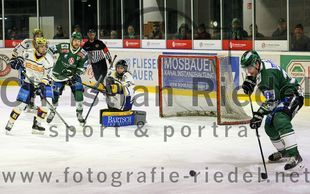 2024-01-19_124_TSV_Erding_gegen_ESC_Geretsried | Erding, Deutschland, 19.01.2024:
Eishockey, Bayernliga Vorrunde 2023 / 2024, 26. Spieltag, TSV Erding gegen ESC Geretsried, Endergebnis: 

Foto: Christian Riedel / fotografie-riedel.net