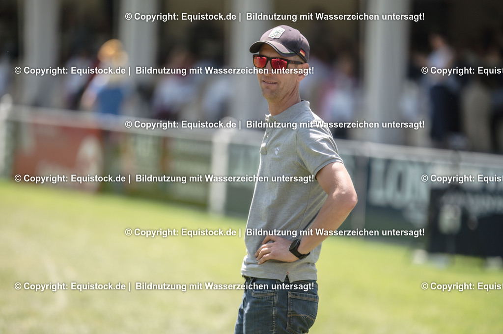 20230528_Jump-and-Drive_0073 | equistock