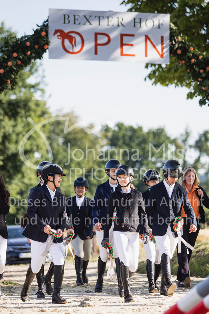 250710_BHO_SpringReiterWB-312 | Deine schönsten Turniermomente als professionelle Fotos! Entdecke hochwertige Pferdesport-Fotografie im Online-Shop. Jetzt Fotos finden & bestellen!