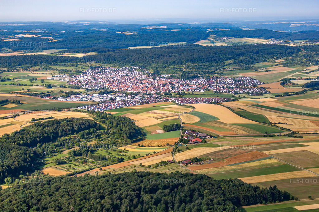 Luftbild: Ortsansicht von Südwesten im Ortsteil Malmsheim in Renningen im Bundesland Baden-Württemberg in Deutschland. Foto: IMG_70030.jpg vom 06.07.2014 durch Werner Riehm/FLY-FOTO.de
