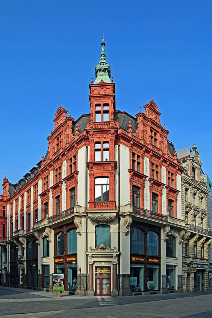 Bildlexikon Leipzig - Klingers Haus | Das Team hinter BILDLEXIKON LEIPZIG bündelt historische wie aktuelle Informationen über die Stadt Leipzig in Text und Bild auf einer Plattform und stellt diese der interessierten Öffentlichkeit zur Verfügung.