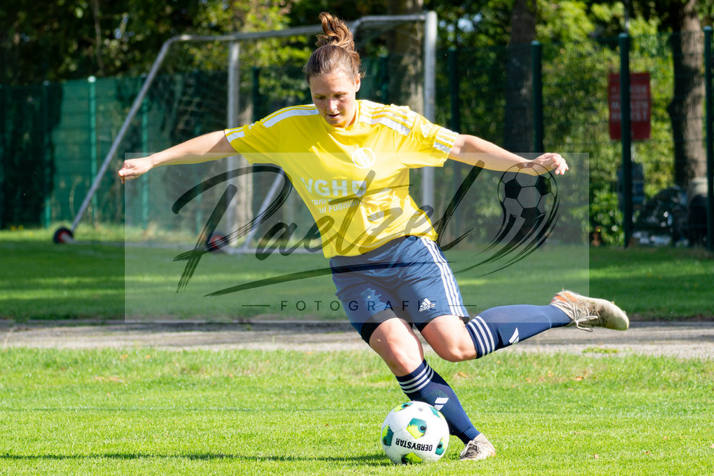 20260906_RULSVK_0215 | Fußball, Frauen:   beim Spiel der Kreisliga zwischen SG Rulle/Haste vs. SV Kettenkamp am 06.09.2026 im Stavermann-Sportpark in Rulle/Wallenhorst, Deutschland.(Foto von Nico Paetzel) - Realisiert mit Pictrs.com