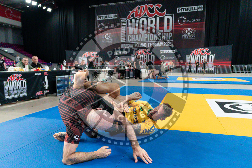 20250517PBB2948 | Athletes compete during the first day of the ADCC Amateur World Championship on May 15, 2025 in Warsaw, Poland. © Chiara Dazi / photoblackbelt