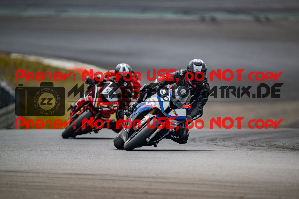 MaZZes_FotoMatrix_230719_4729 | ROT