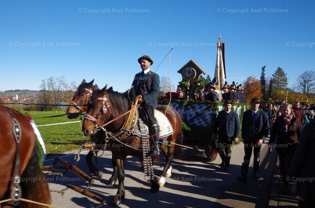 IMGP7857 | fotografiert von Axel PollmannLeonhardi Wallfahrt Benediktbeuern und Murnau, Fronleichnam, Fasching, Landschaft im Loisachtal und Benediktbeuern  - Realisiert mit Pictrs.com
