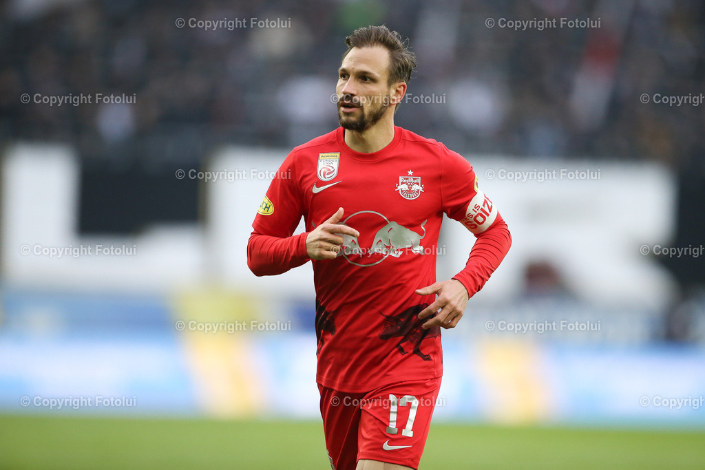 A_LUI_20230312_0012 | SPORT FUSSBALL ADMIRAL BUNDESLIGA 2022/23 LASK VS FC RED BULL SALZBURG
IM BILD: Andreas Ulmer (Red Bull Salzburg)
FOTO:FOTOLUI/UW