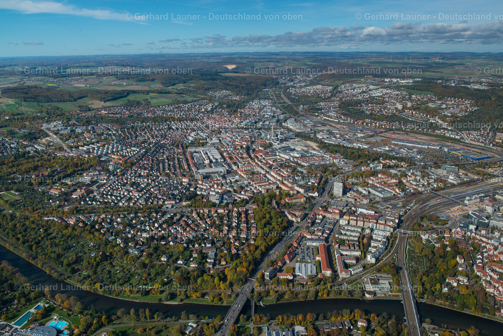 3703728 | ULM 13.10.2017 Stadtzentrum im Innenstadtbereich  in Ulm im Bundesland Baden-Württemberg, Deutschland // The city center in the downtown area  in Ulm in the state Baden-Wuerttemberg, Germany Foto: Gerhard Launer