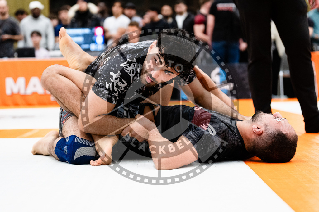 20251122PBB15182 | Athletes compete during the Grappling Industries Berlin Jiu-Jitsu and Grappling Championship, on November 22, 2025 in Berlin, Germany. © photoblackbelt