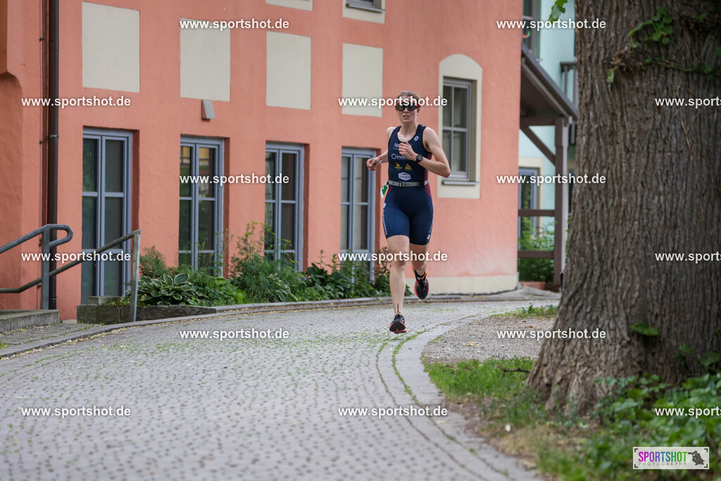 KSZ_4010 | Stadttriathlon Erding 2025. #yourpictrs #sportshot_your_pictrs @Sportshotphotography #stadttriathlonerding Copyright: www.sportshot.de