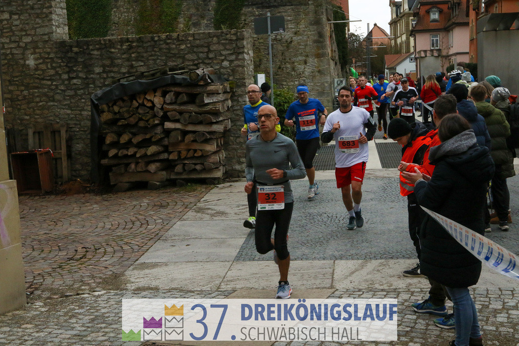VR Bank Hauptlauf 10000m | 3 Koenigslauf 2023 - Realisiert mit Pictrs.com