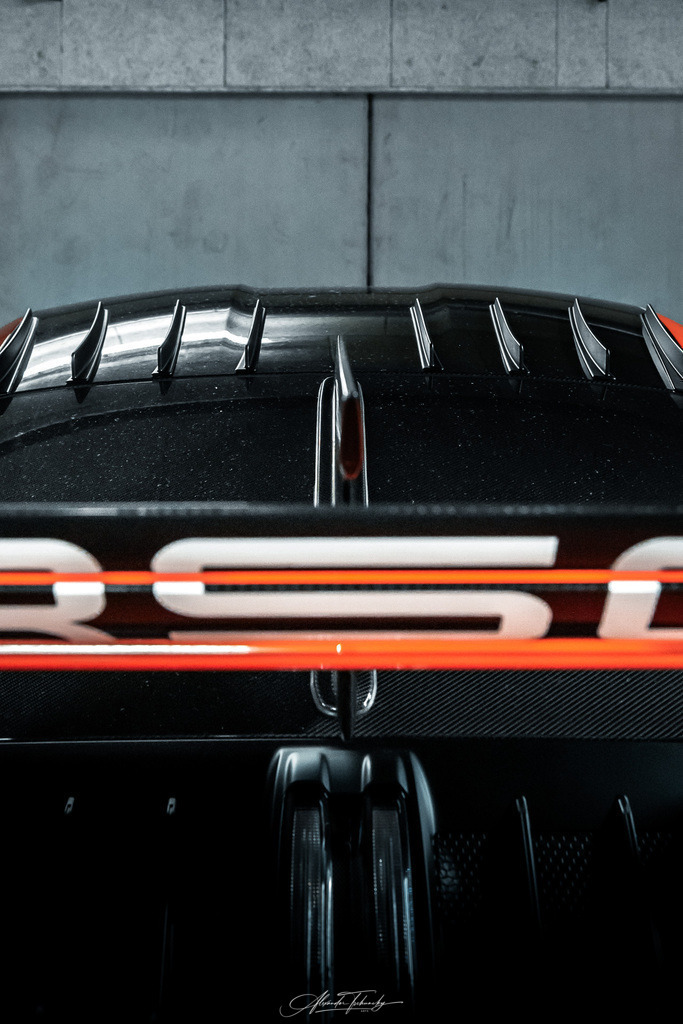 R6AT5424 _Alexander Tschuncky | Entdecken Sie die faszinierende Welt von Alexander Tschuncky Arts: Kreative Fotografie, atemberaubende Automobilkunst und hochwertiger Bilderdruck. Lassen Sie sich inspirieren! - Realisiert mit Pictrs.com