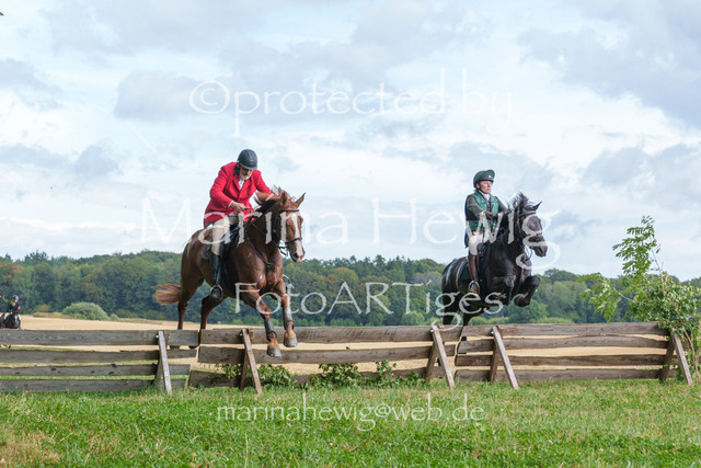 Jagd Knoop 26_MarinaHewigMCH02626 | Fotografie, FotoArt, PferdesportArt, Pferdesportfotografie, Landschaftsfotografie, Reisefotografie, Reise, Pferde - Realisiert mit Pictrs.com